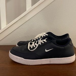 Nike Heritage Swoosh Navy Court Vision Size 12